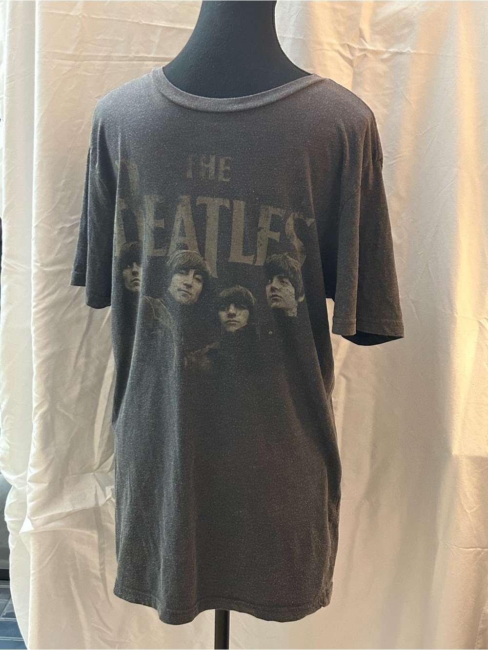 The Beatles Vintage-Style Graphic Tee - Black